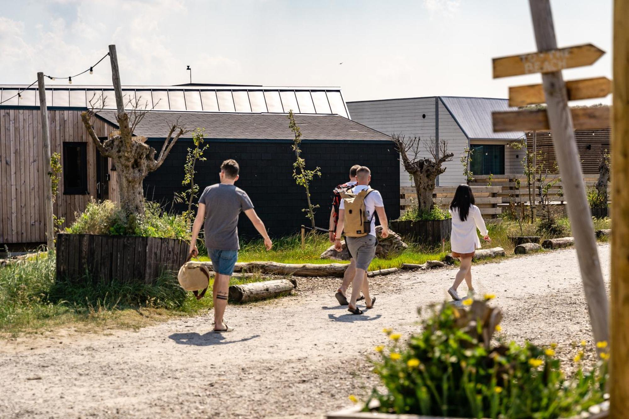 Basecamp Tiny House Eco-Resort Ijmuiden IJmuiden Exterior foto